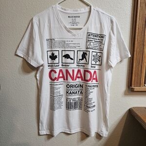CANADA V-Neck Slim Fit Tee